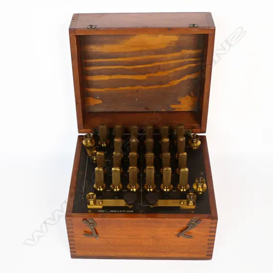 Campbell Bros & Co London electrical bridge. With copper knobs. 225 x 195 x 160mm.