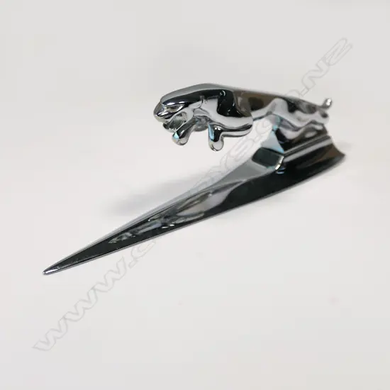 Chrome Jaguar car mascot on arrow shaped base. H.550mm