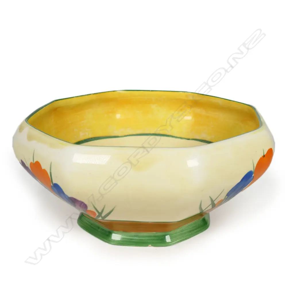 Clarice Cliff 'Bizarre' octagonal bowl in the Crocus pattern. Small frit to the base. Dia.145mm Image 1++