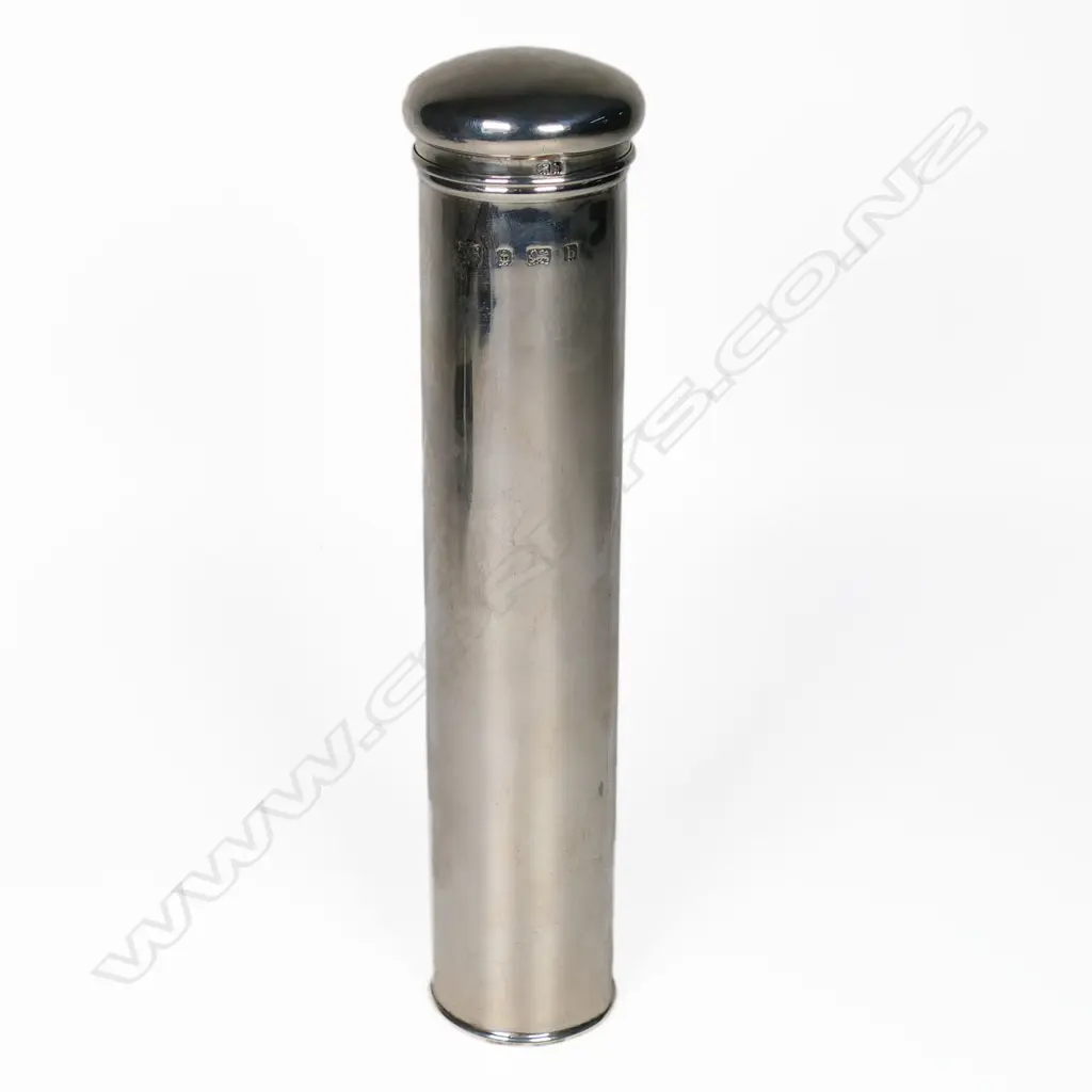 Edwardian silver cylindrical canister. Birmingham 1901. H.190mm. 83gms. Image 1++