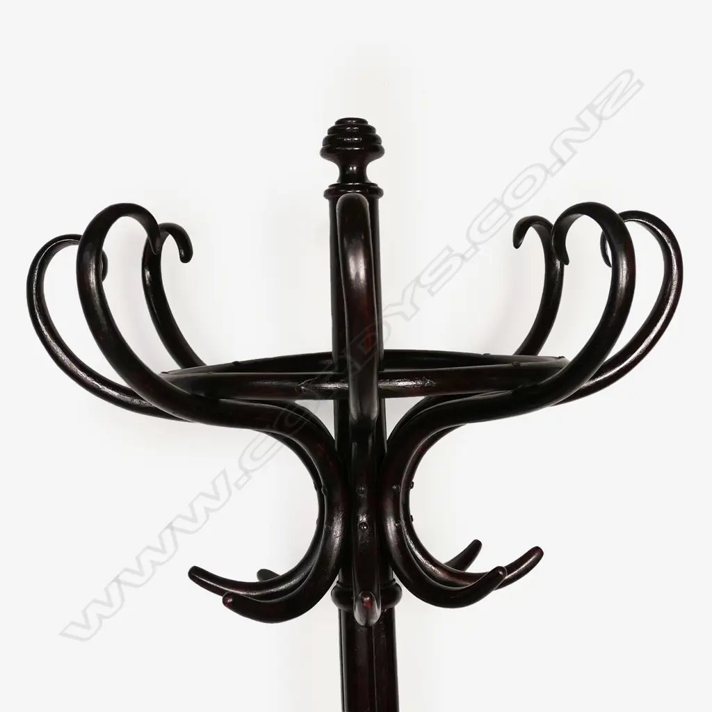 A 19thC French Thonet bentwood pedestal hat stand, Image 1++