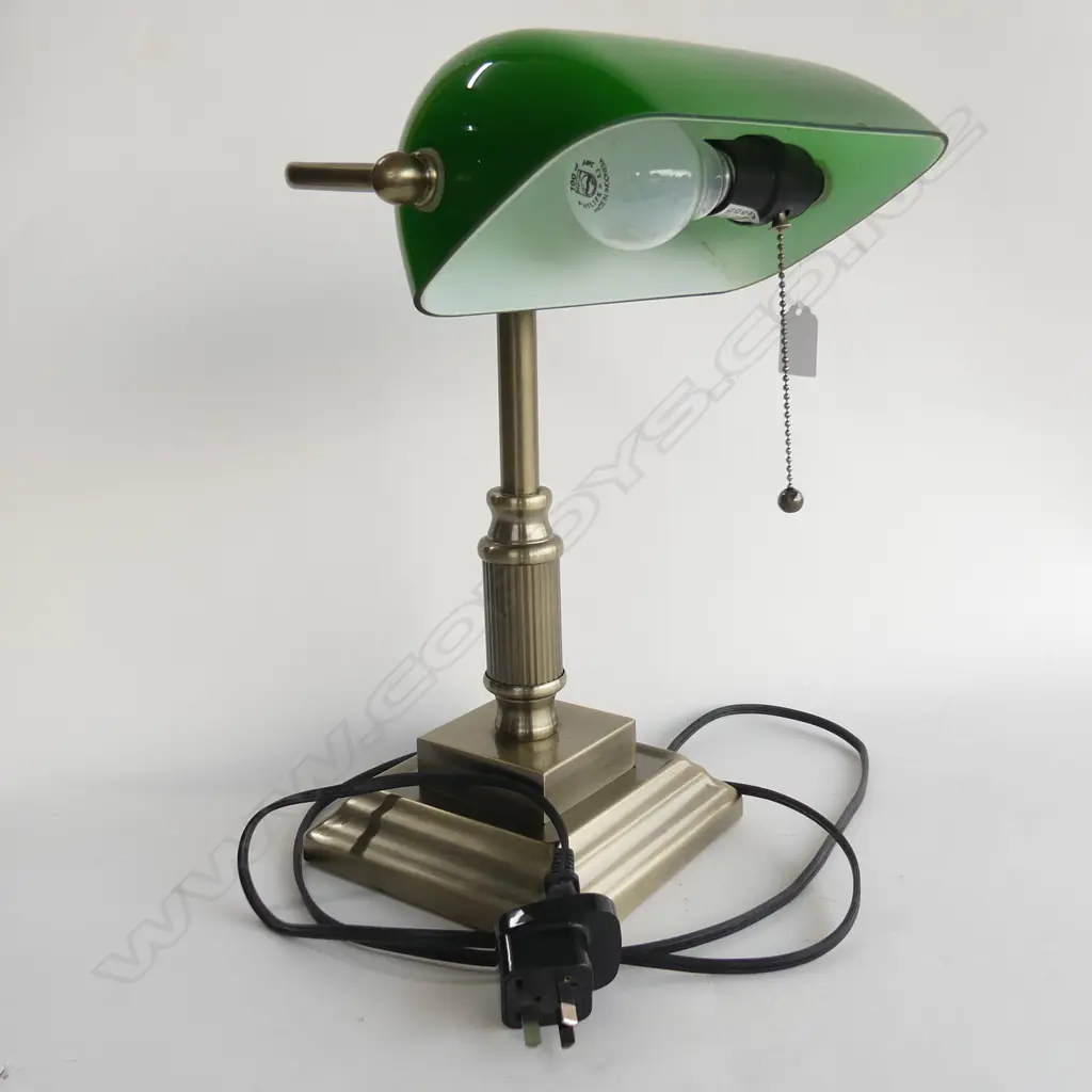 Bankers lamp; brushed metal base, green glass shade, H.370mm Image 1++