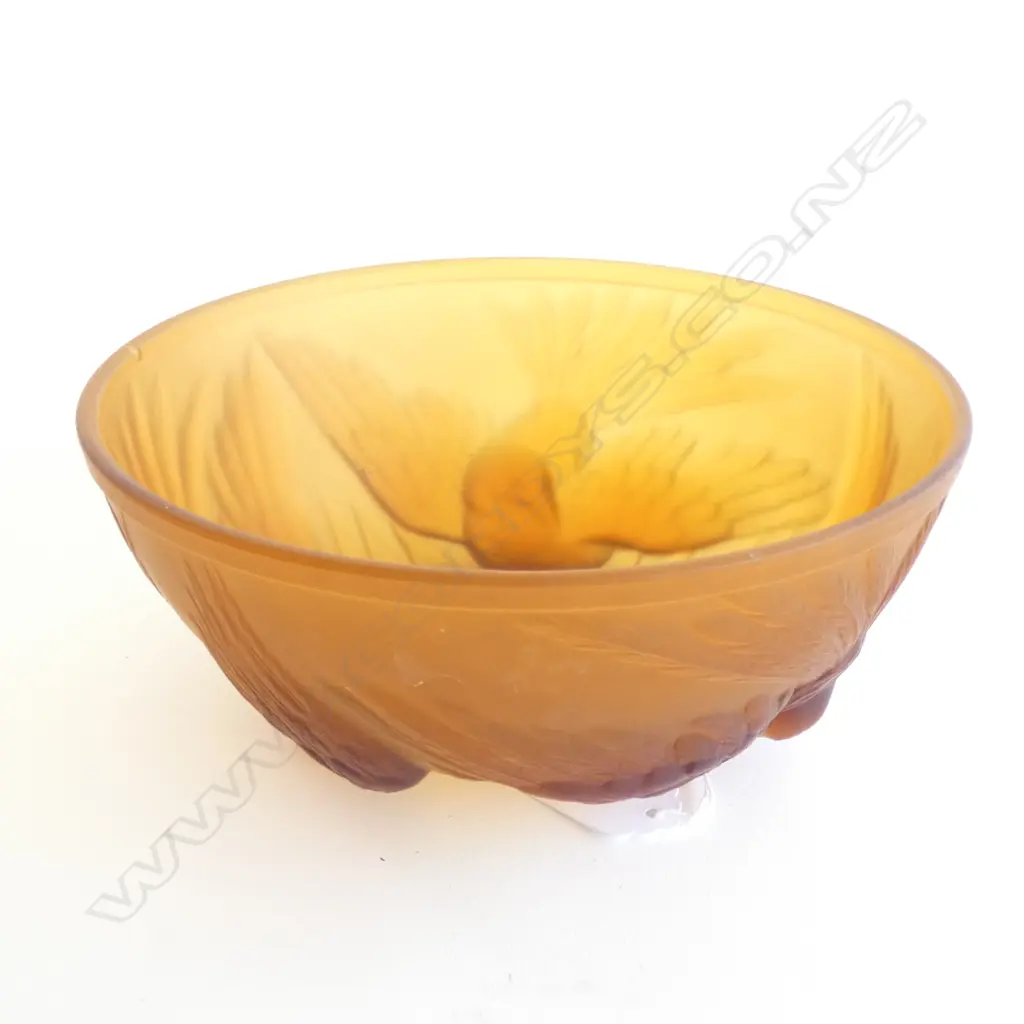 An unmarked Art Deco Jobling glass bowl, 1930s, amber Image 1++