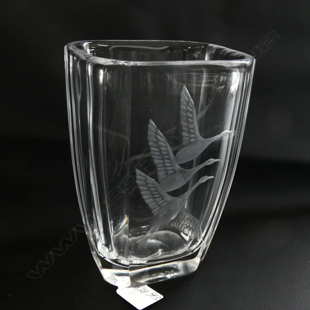 An Orrefors crystal vase designed by Sven Palmqvist Image 1++