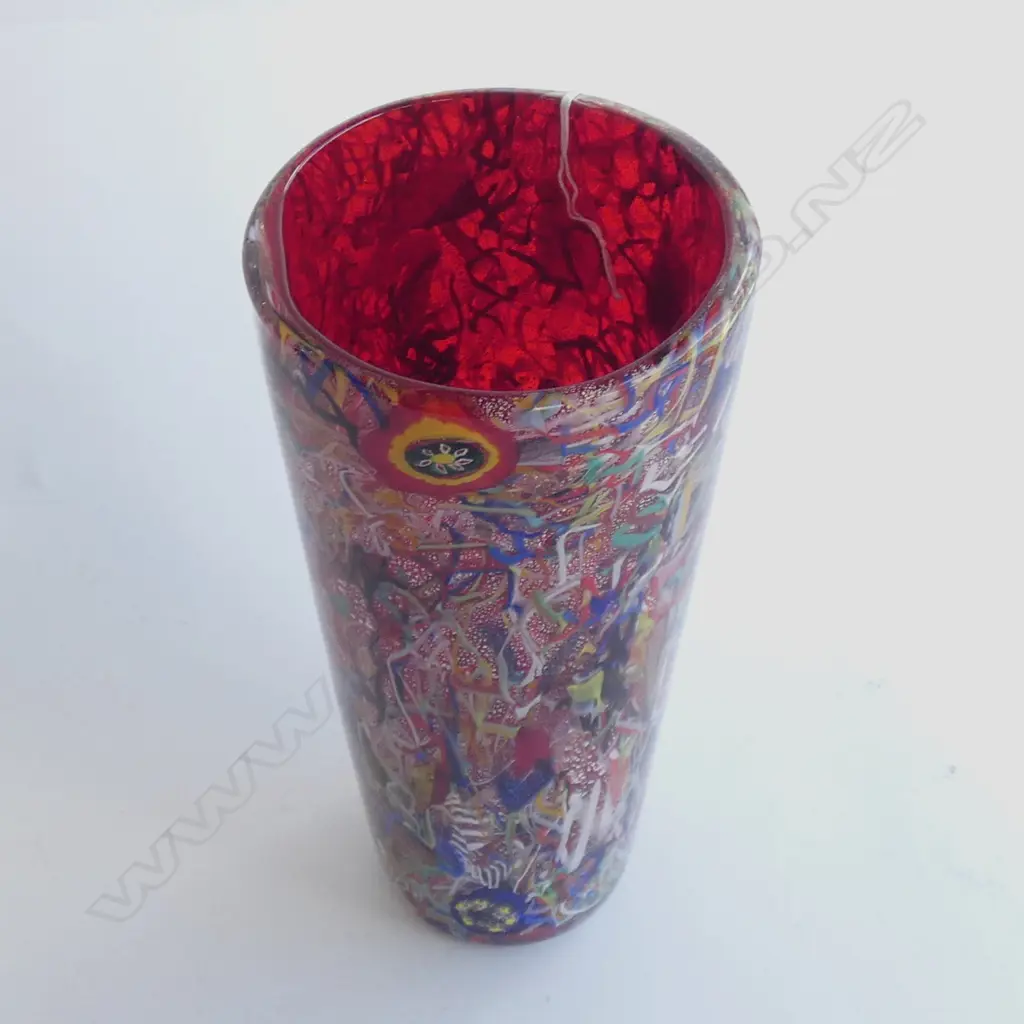A glass Murano millerighe vase, by Raffael Eros for AVEM, Murano Venezia Image 1++