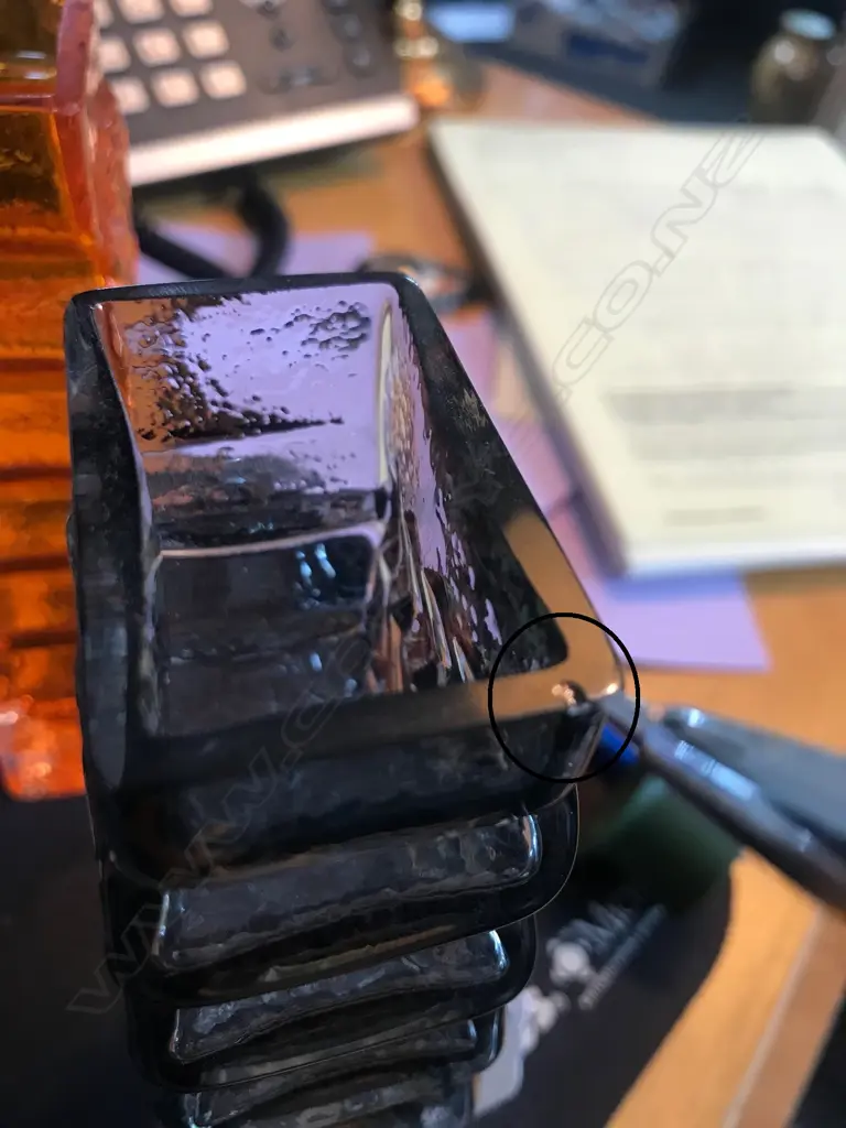 Two Whitefriars 'Zig-Zag' vases designed by Geoffrey Baxter Image 1++