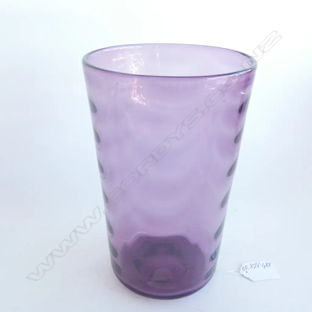 A Whitefriars 'wave ribbed' glass vase, designed by Marriott Powell Image 1++