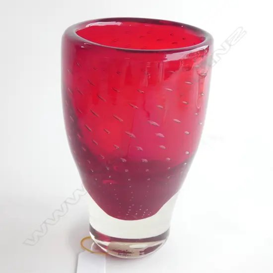 A glass beaker vase in Whitefriars style,