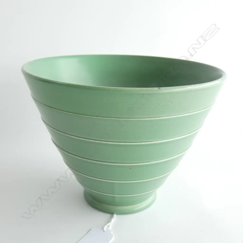 A Wedgwood Keith Murray conical vase Image 1++