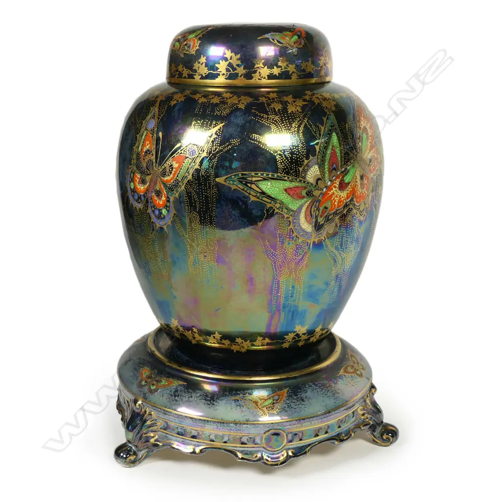 A Crown Devon 'Rural Lusterine' lidded ginder jar on matched stand, Image 1++