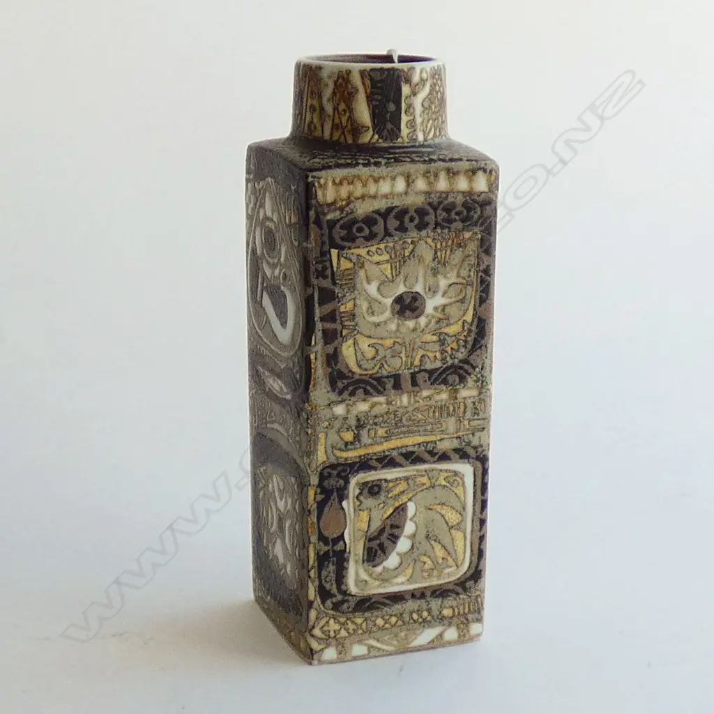 A 'Baca' vase by Nils Thorsson for Royal Copenhagen. Image 1++