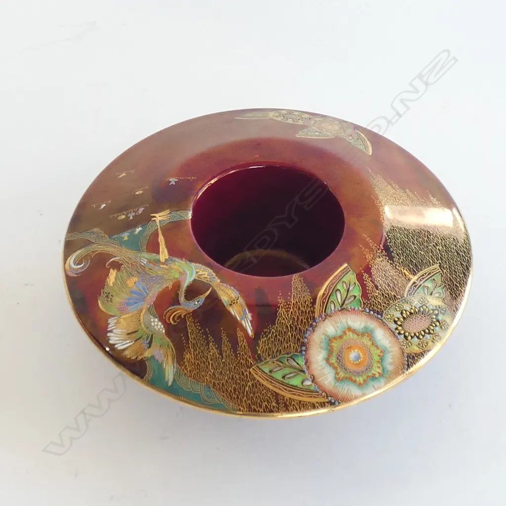 A Carlton ware Secretary Bird pattern flower holder Image 1++