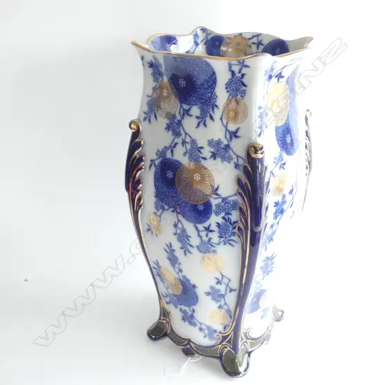 A  large Doulton Art Nouveau design umbrella stand