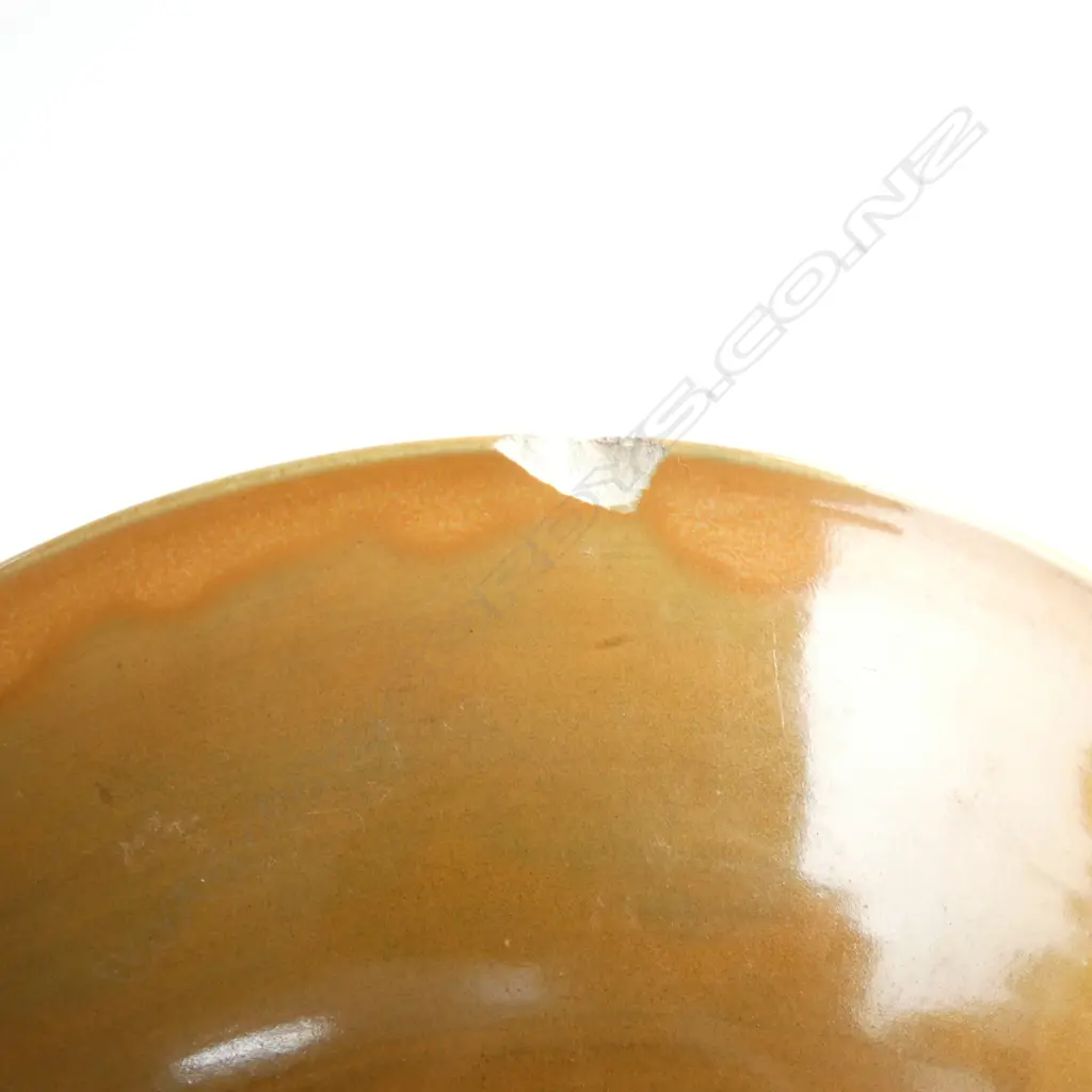 A William Moorcroft waving corn pattern plate. c.1938 Image 1++