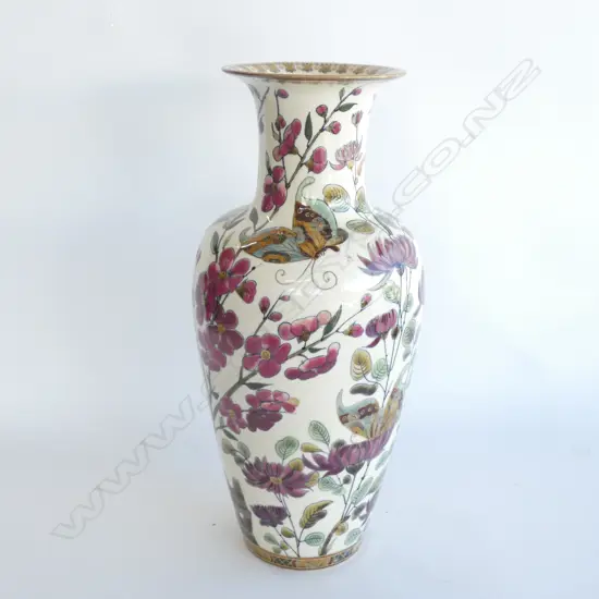 A large Hungarian Zsolnay shoulder vase, late 19th century