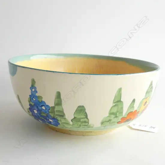 A Clarice Cliff Bizarre 'Sandon' pattern bowl
