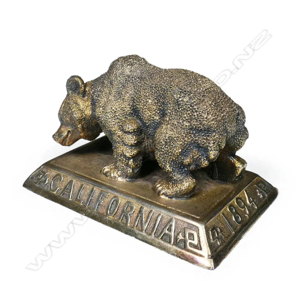 Gilded California bear paperweight Image 1++