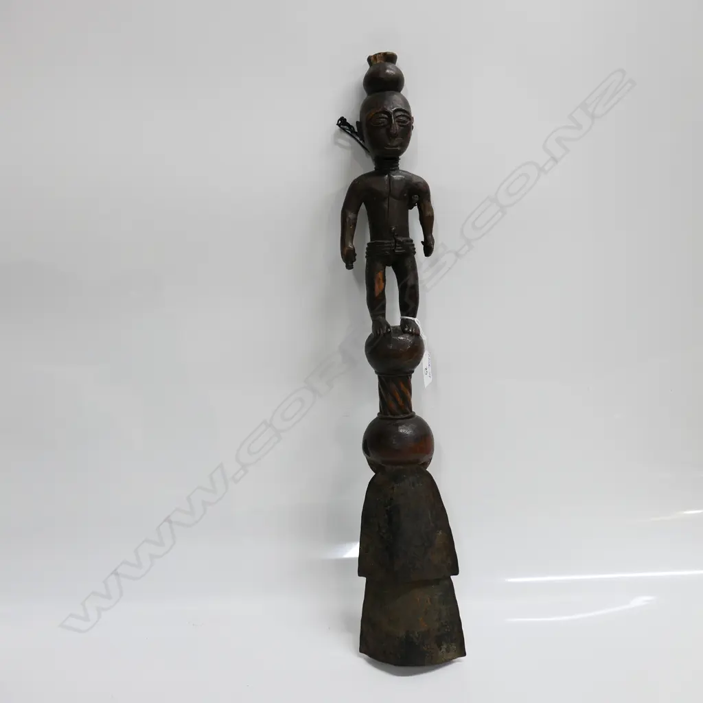 AFRICAN GHANA DBLE BELL with male figured carved wood handle showing wear. Iron bells w no clapper L.540mm Image 1++