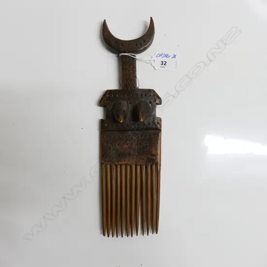 AFRICAN ASHANTI CARVED WOOD COMB stylised female form crescent moon head. L.290mm.