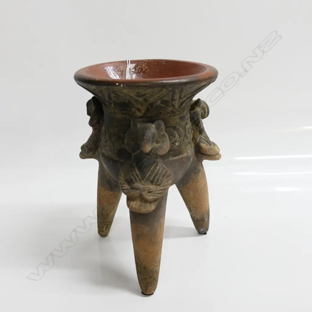 PRE-COLUMBIAN ? terracotta POTTERY 3 LEGGED VESSEL with animal/bird headed sculpted figures. H.195mm. Image 1++