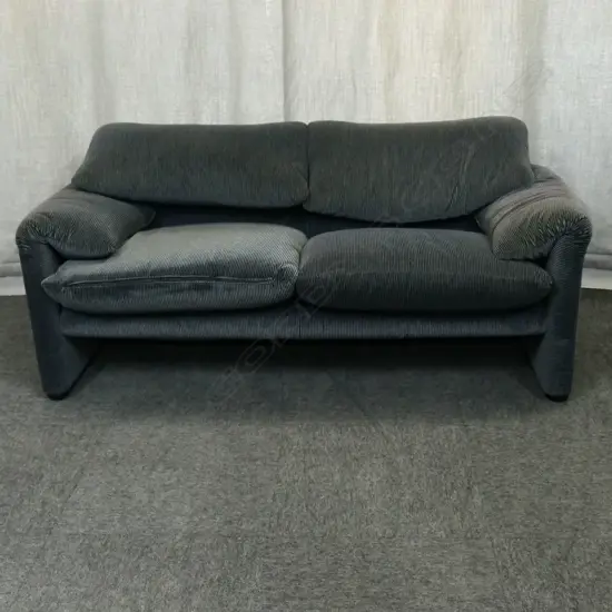 CASSINA MADE IN ITALY GREY STRIPED 2 SEATER COUCH, 1630mm x 750 x 1050mm (approx)