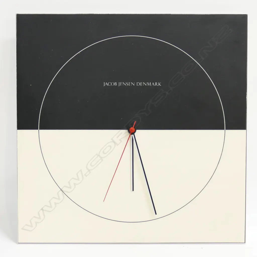 JACOB JENSEN DENMARK B&W WALL CLOCK, Battery operated. apparently working. 300 x 300mm Image 1++