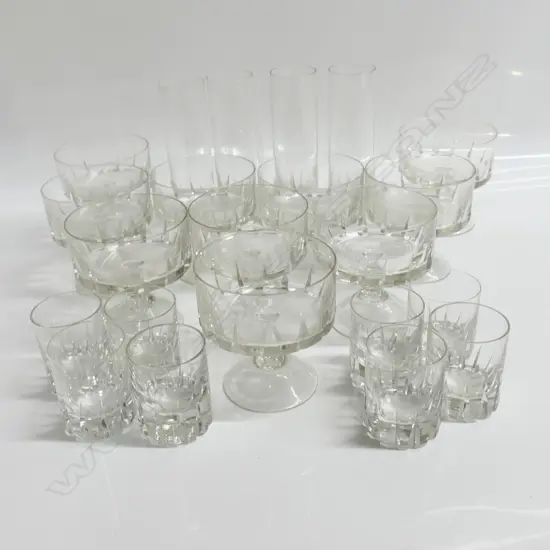 SET 22 VARIOUS ROSENTHAL GLASSES, 4 bud vases H.160mm, 8 shot glasses H.60mm & 10 coupes H.100mm