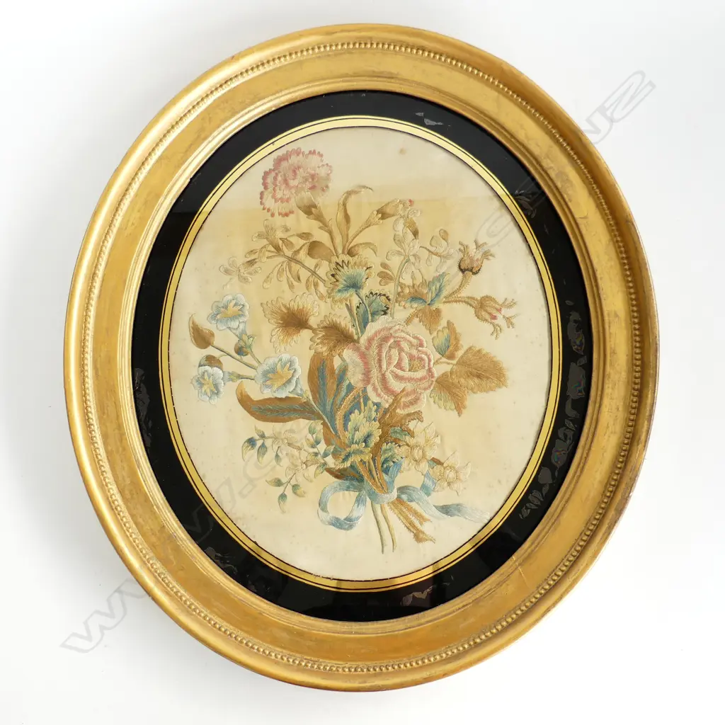 VICTORIAN OVAL EMBROIDERED FLORAL WORK, GILT FRAME, H.450mm Image 1++