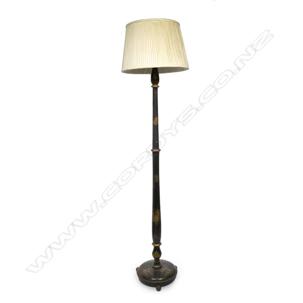 EARLY 1900s CHINOISERIE STANDARD LAMP, WITH PLEATED SHADE, H.1750mm Image 1++