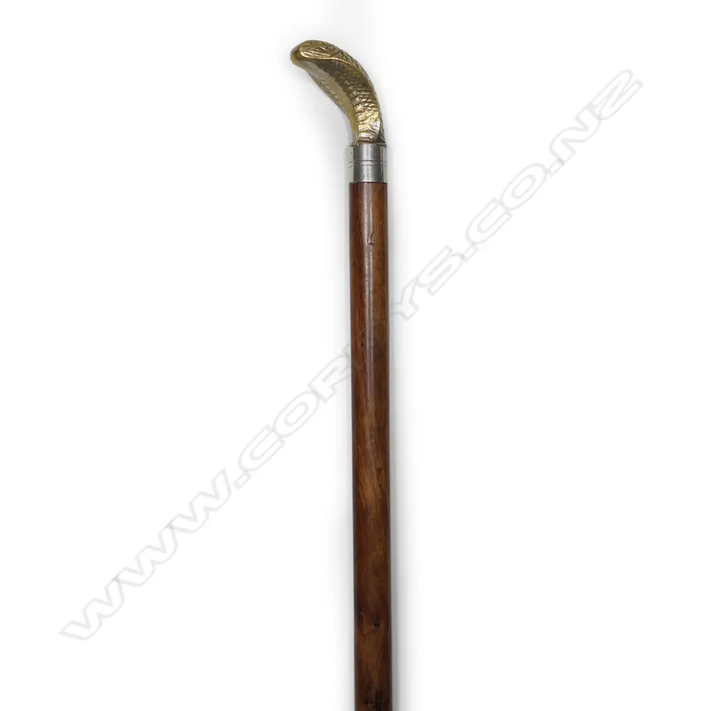 WOOD WALKING STICK WITH BRASS COBRA HANDLE, H.990mm Image 1++