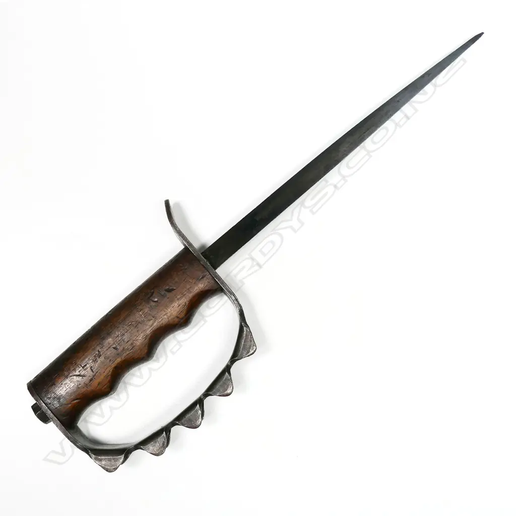 US 1917 dated AC Co knuckle knife with cruciform blade. L.352mm Image 1++