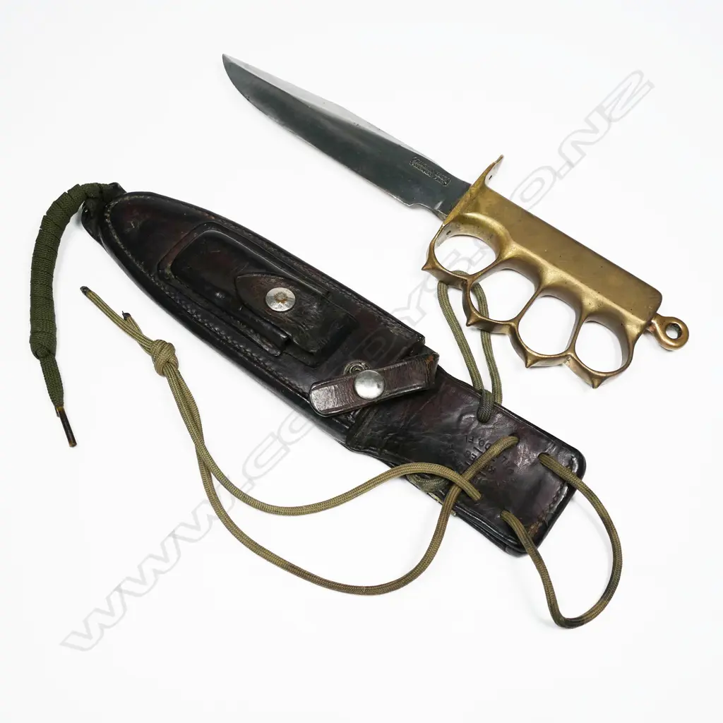 Randall fighting knife with leather scabbard and bowie blade. L.275mm Image 1++