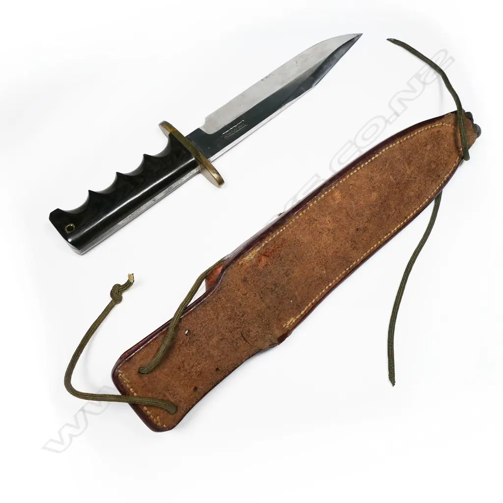 Randall Model 14 Vietnam War-era knife with leather scabbard and stone. L.310mm Image 1++