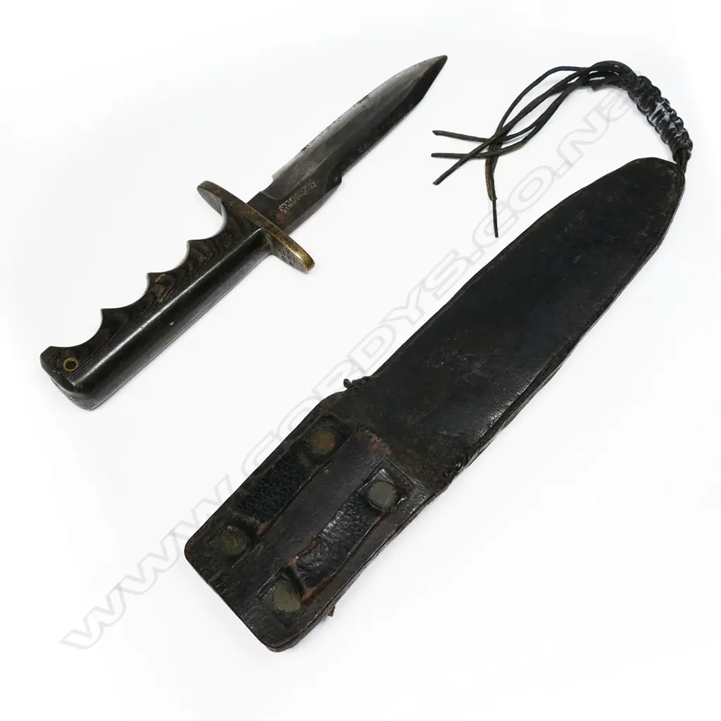 Randal Custom knife with custom modified sheath. L.257mm Image 1++