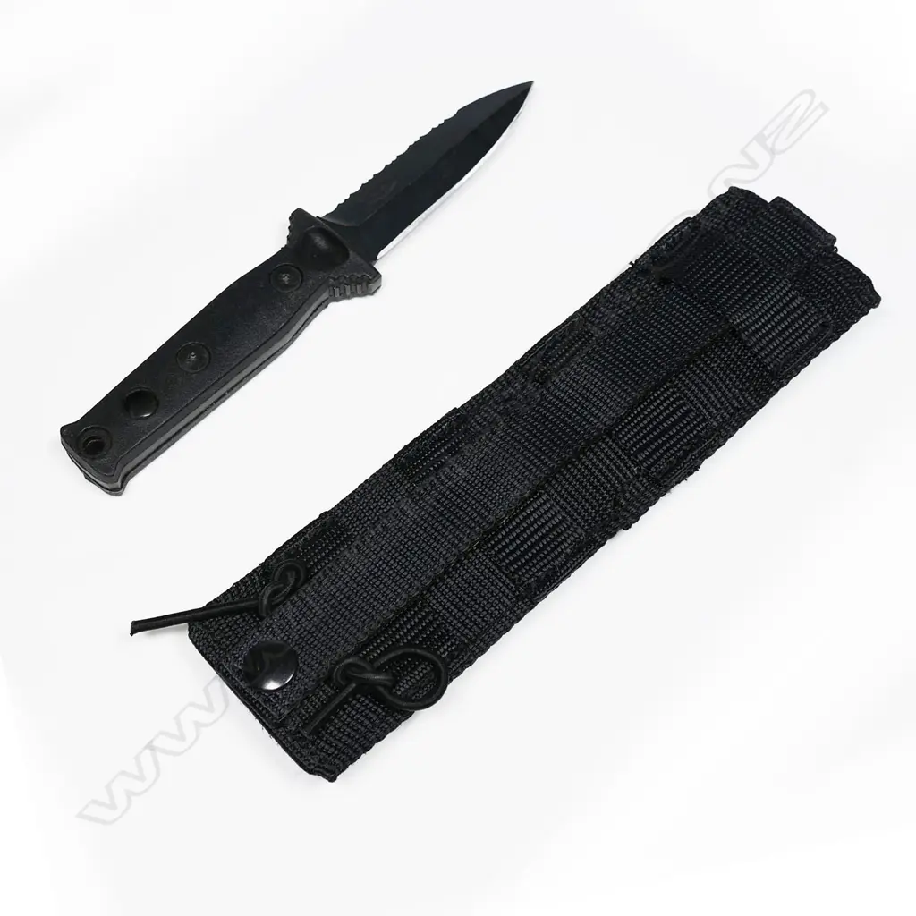 Todd group NZSAS fighting knife with nylon scabbard. L.204mm Image 1++