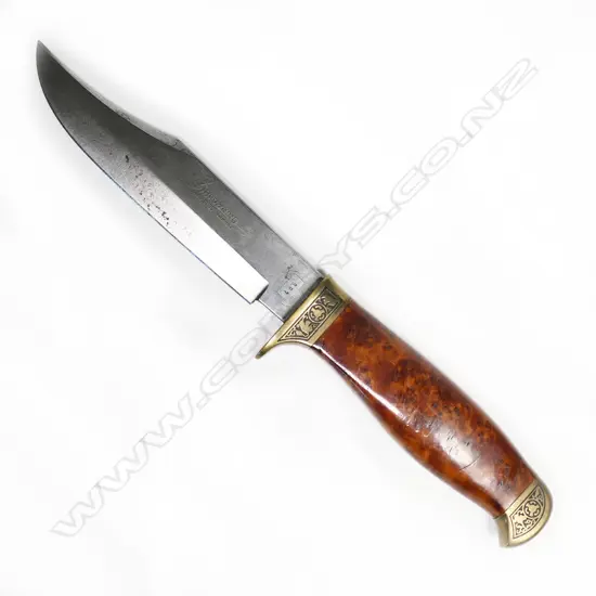 Browning knife with Damascus blade in wooden presentation box. 486/500. No Scabbard. L.235mm