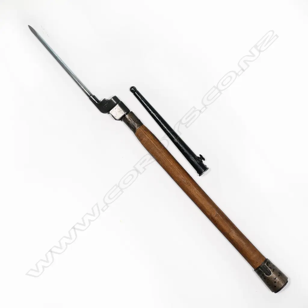 British mine probe for No.4 MKII bayonet dated 1945 with spike bayonet Image 1++
