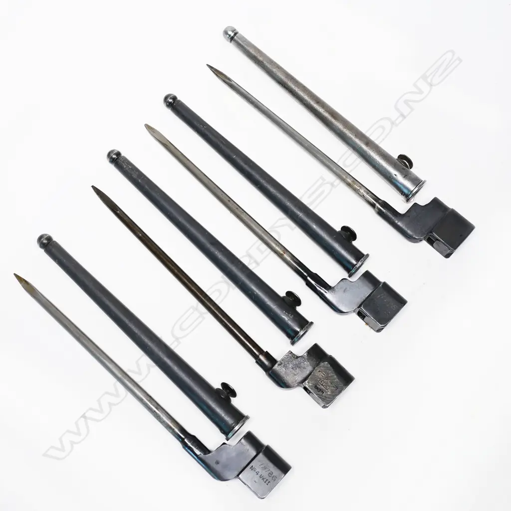 Collection of four No.4 MK II spike bayonets with scabbards. L.250mm Image 1++