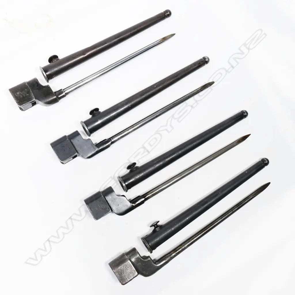Collection of four No.4 MK II spike bayonets with scabbards. L.250mm Image 1++