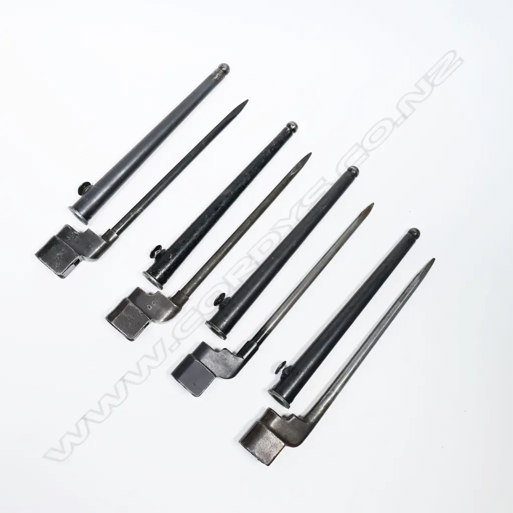 Collection of four No.4 MK II spike bayonets with scabbards. L.250mm Image 1++