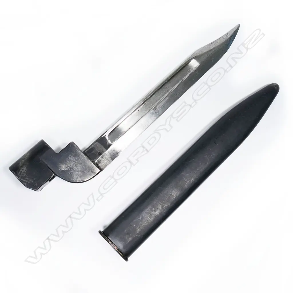 No.9 Bayonet and scabbard. L.255mm Image 1++