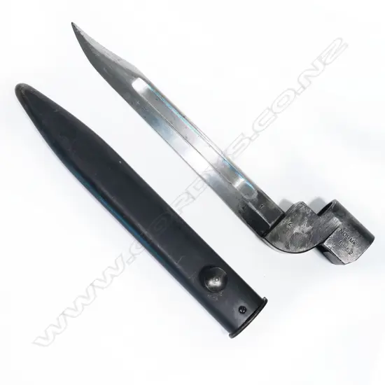 No.9 Bayonet and scabbard. L.255mm