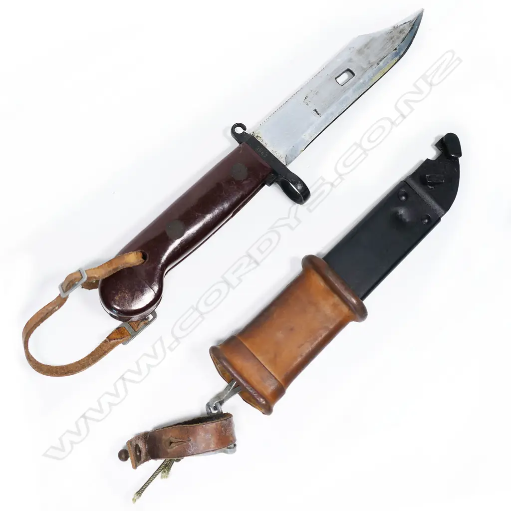 AK bayonet probably sent from Afghanistan. Could be Russian or Hungarian. L.280mm Image 1++