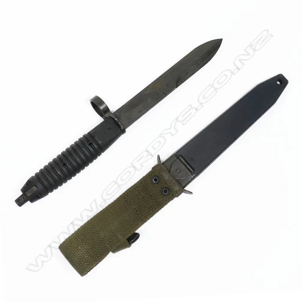 G3 bayonet and scabbard. L.310mm Image 1++
