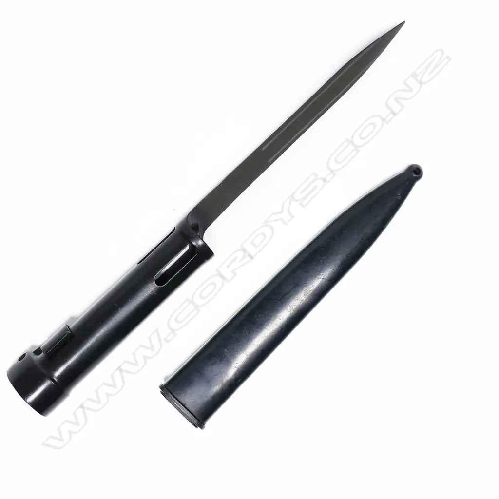FNFAL tubular bayonet and scabbard. L.290mm Image 1++