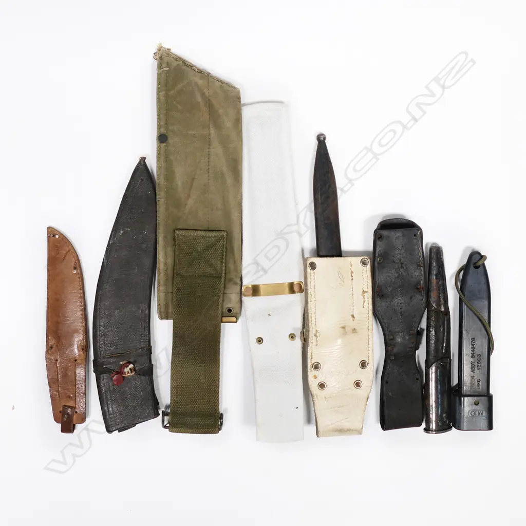 Eight assorted scabbards. Lgst.400mm Image 1++