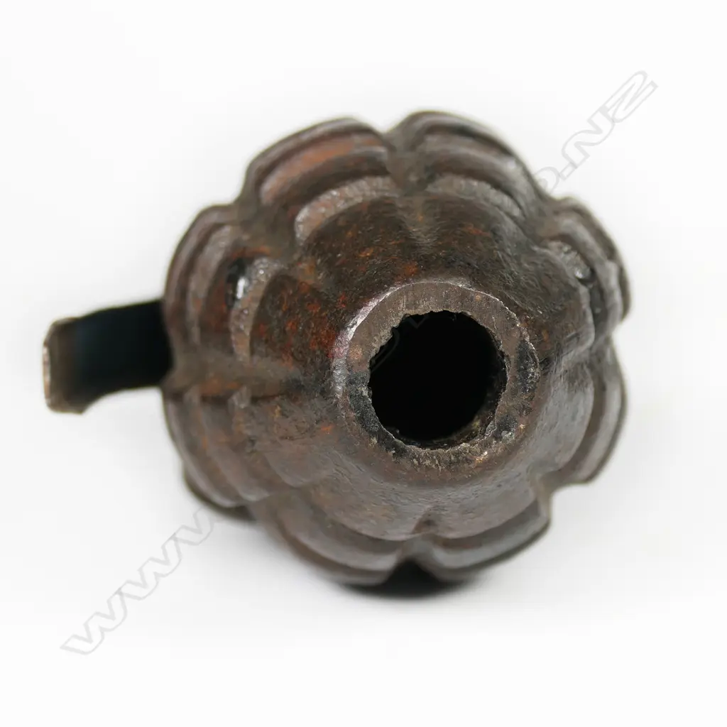 US pineapple grenade. H.120mm Image 1++