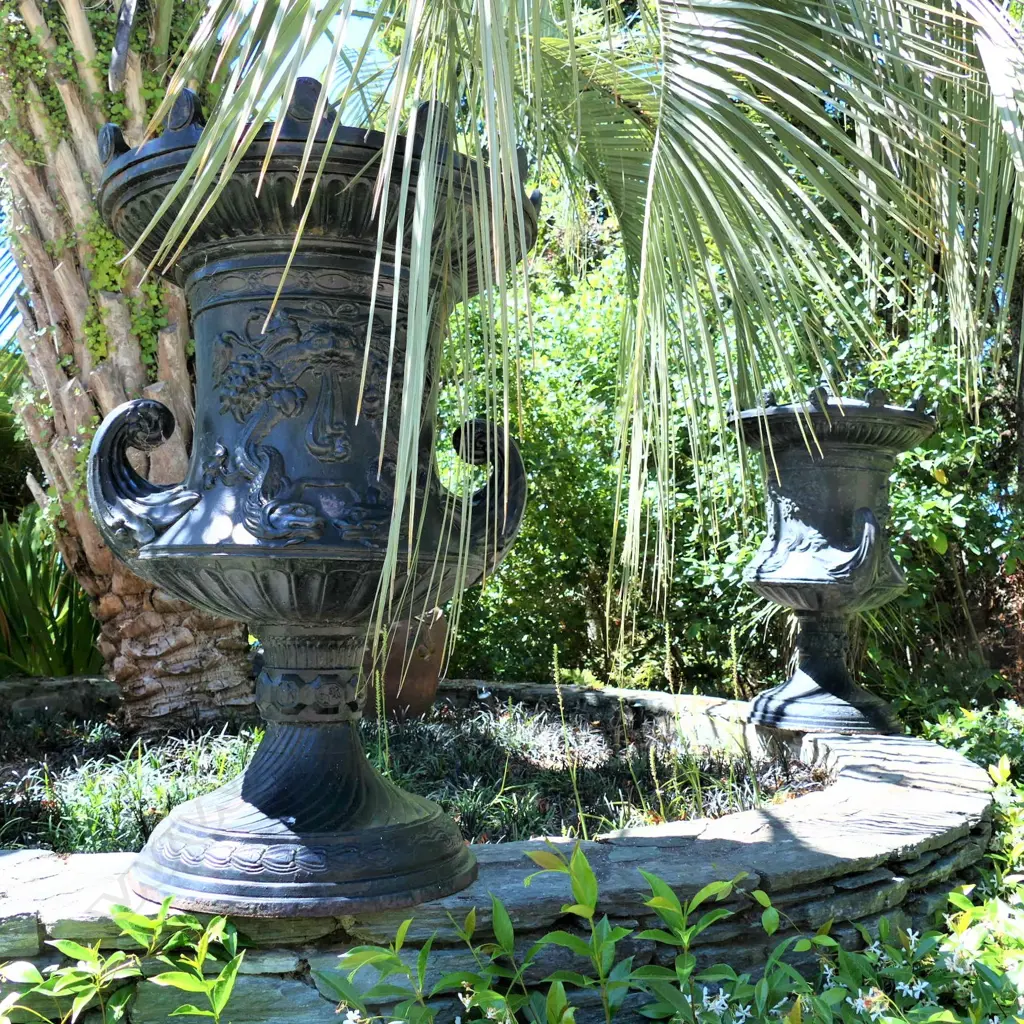 A pair of cast iron large classical urns H.1200mm Image 1++