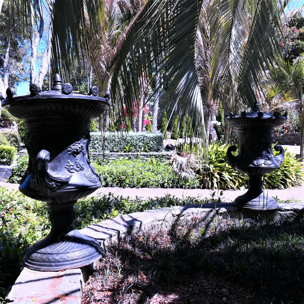 A pair of cast iron large classical urns H.1200mm Image 1++