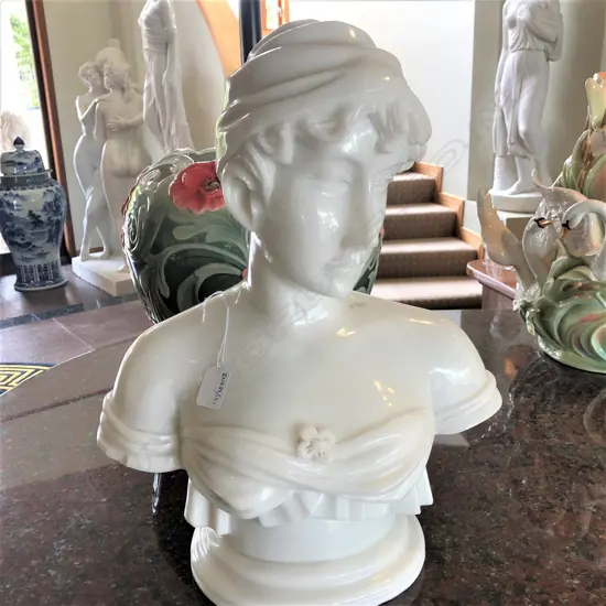 MODERN CARVED MARBLE BUST OF A LADY H.450mm